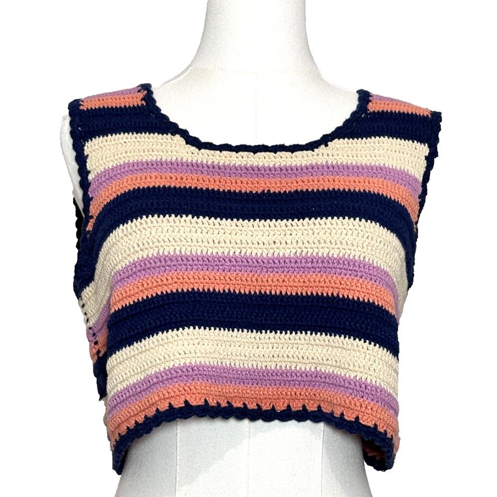 By Together Striped Crochet Sleeveless Scoop Neck Cropped Top Medium